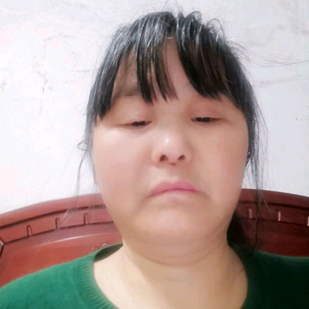 伶俐改变小兔子的照片