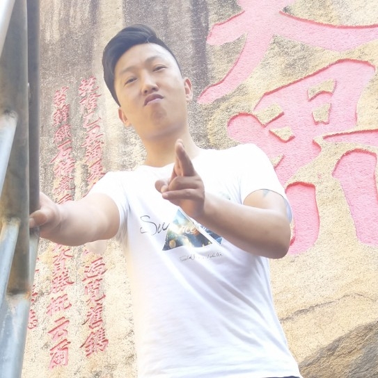 绿茶改变默默的照片
