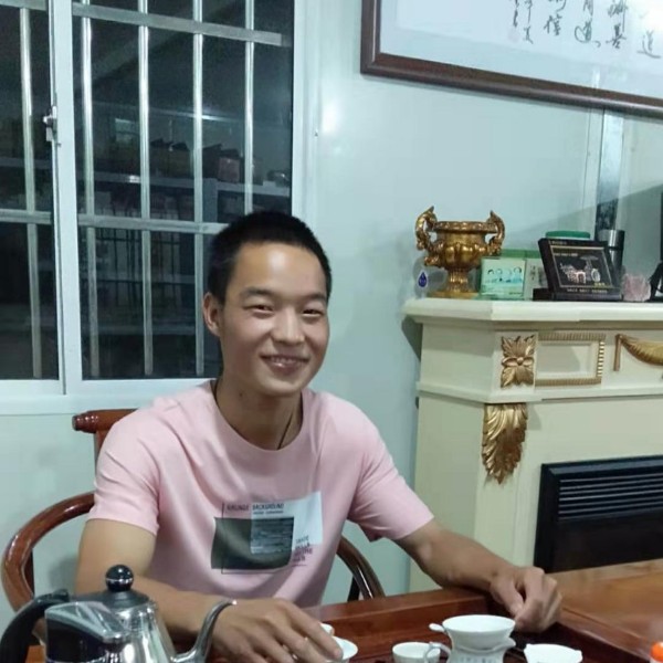 孤独和柠檬的照片