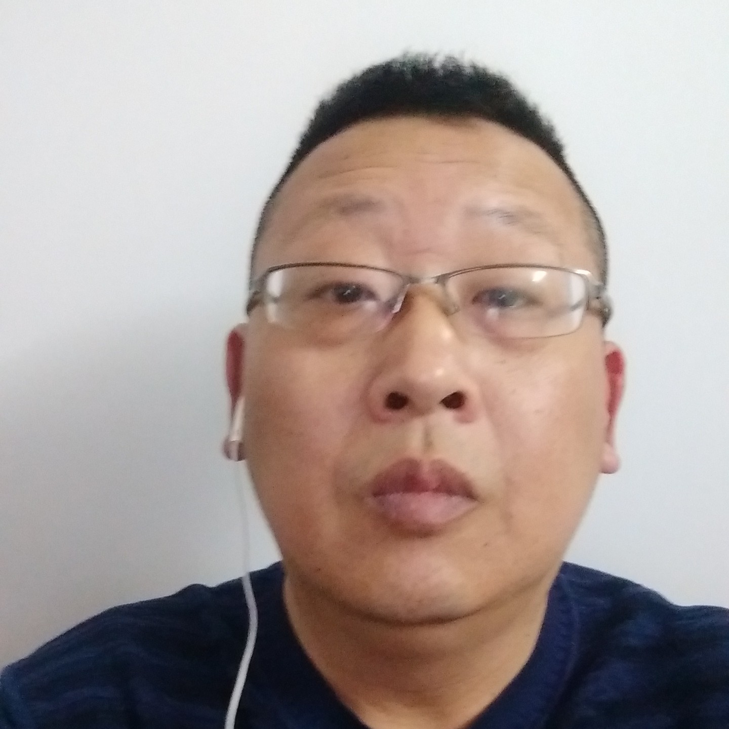钢笔和初夏的照片
