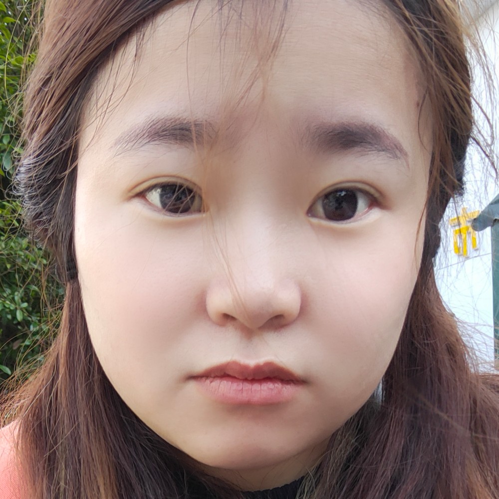 闹宝贝的照片