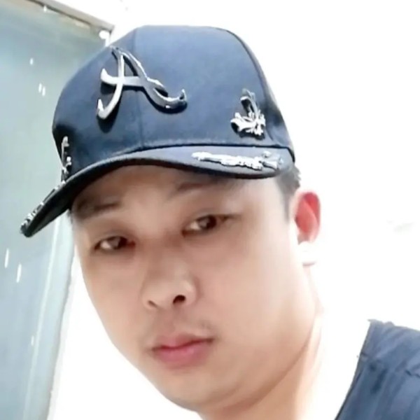 小磊哥哥呦的照片