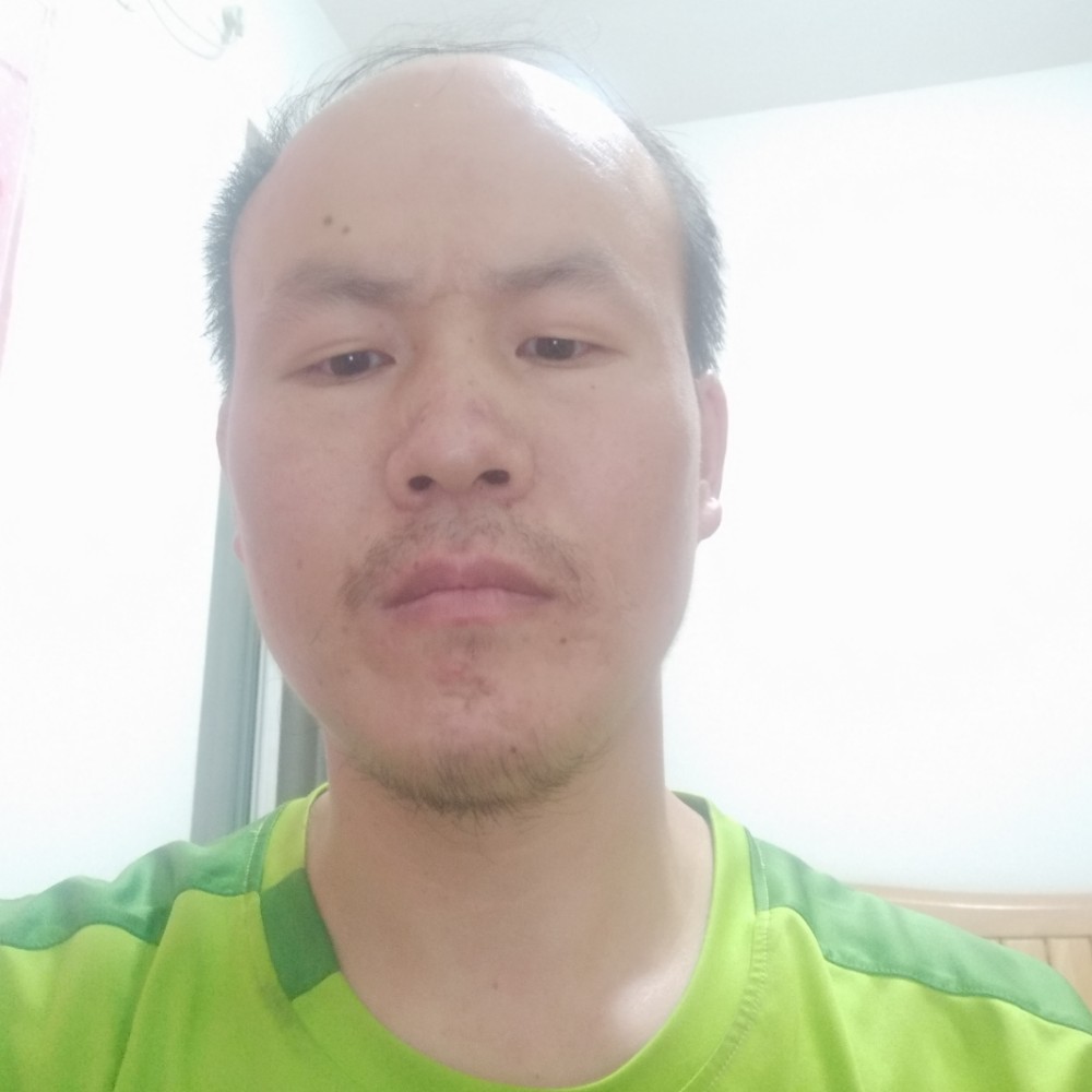 罗文献的照片