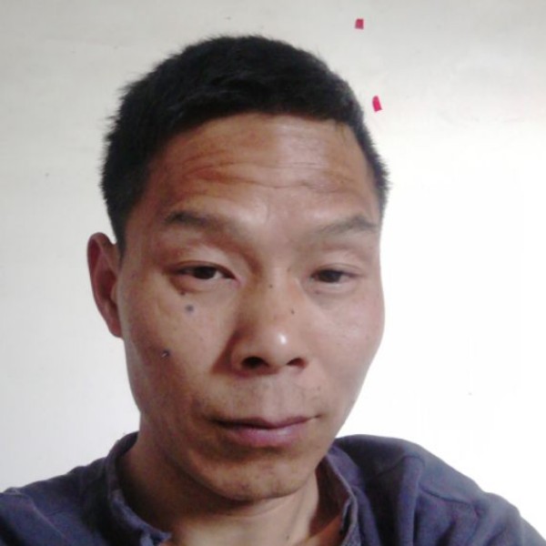 兴奋笑小土豆的照片