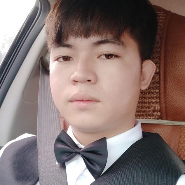 黄某胜的照片