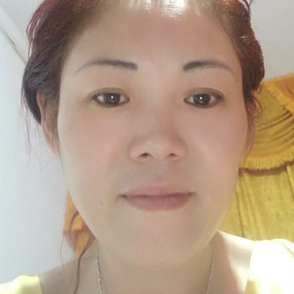 书本笑点低的照片