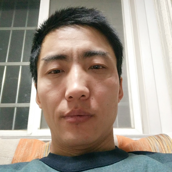梅冰的照片