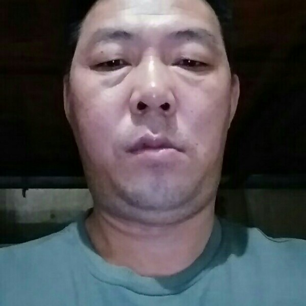 曾小军想找个有缘的照片