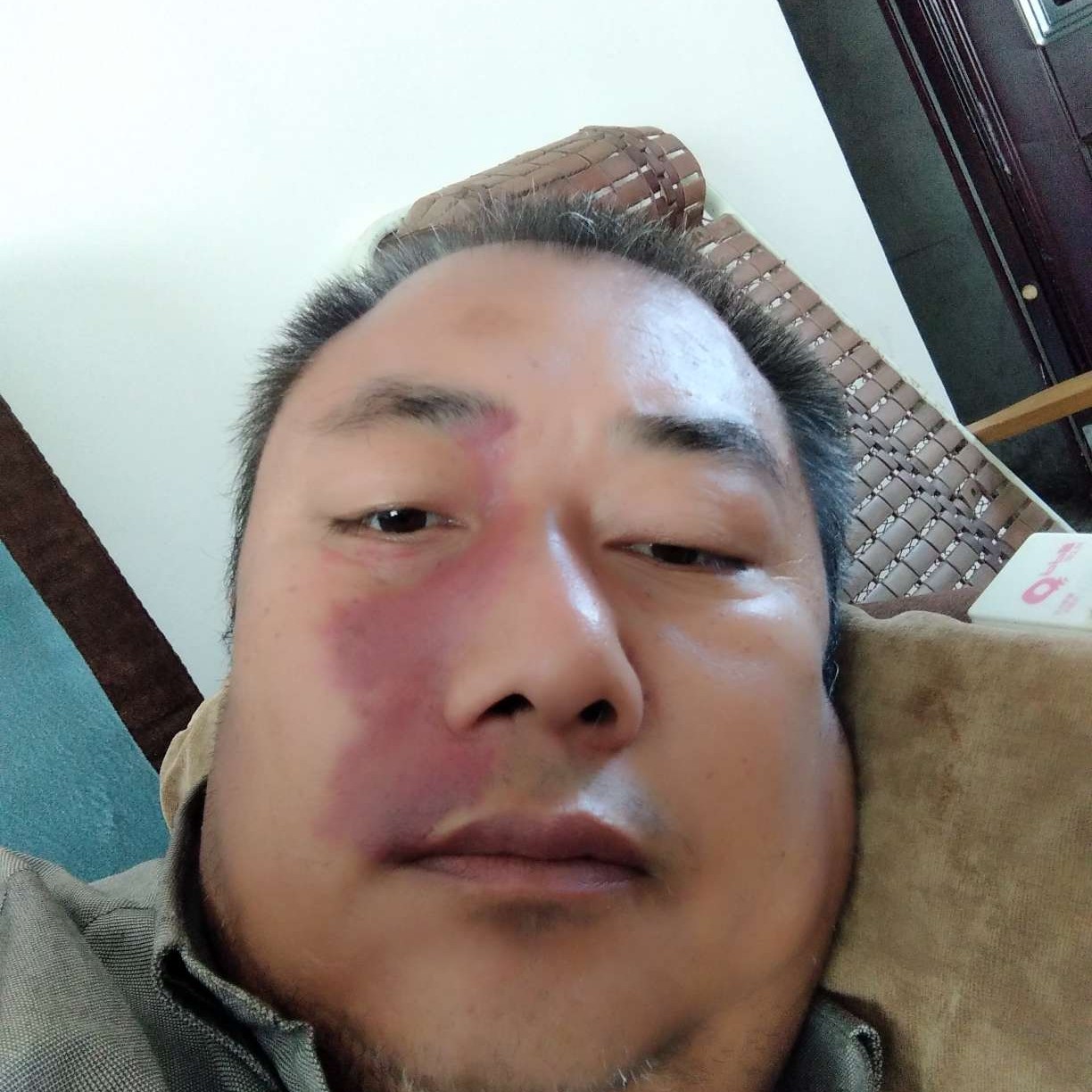 矮小保卫曲奇的照片