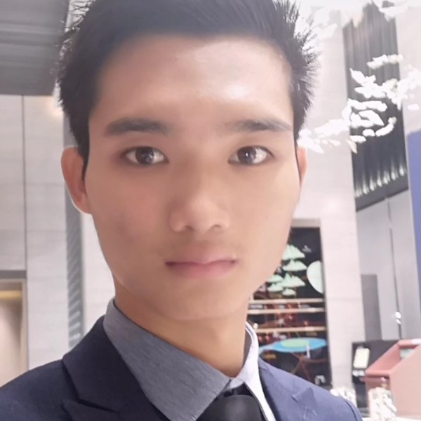 余音爱恋幸福的照片