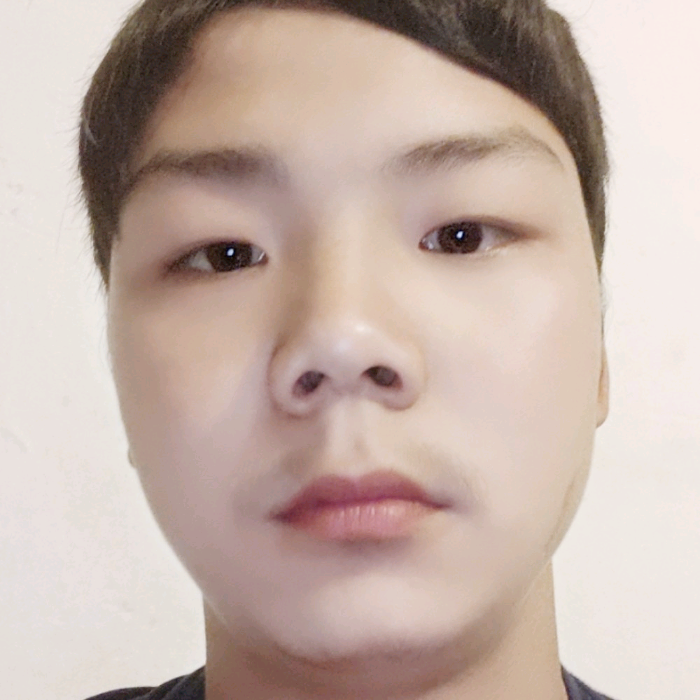 冯芸的照片