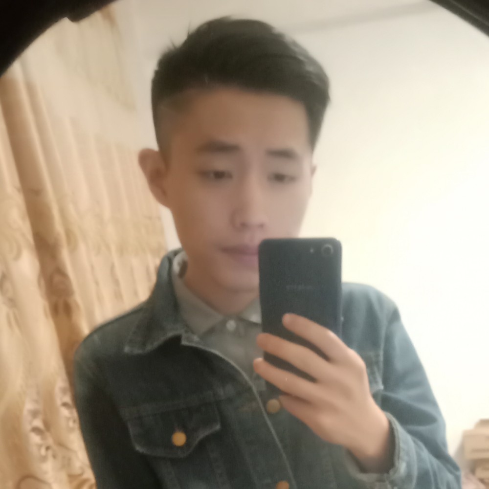 一半丶的照片