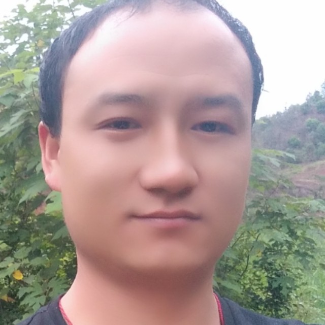 幽默扯秀发的照片