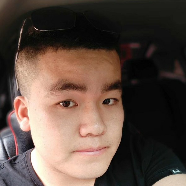 爱笑的烤土豆的照片