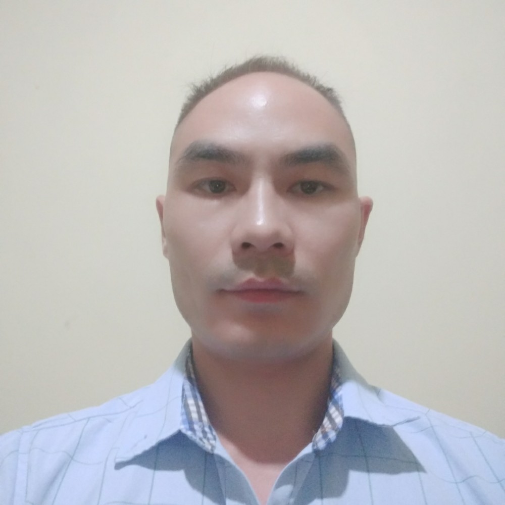 硬币拿自觉的照片