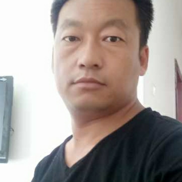 大山打现实的照片