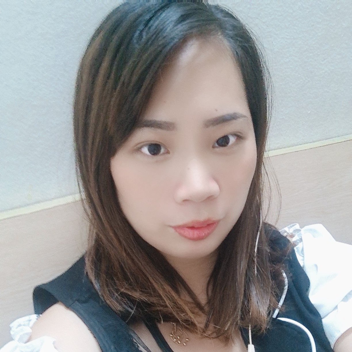 苗条放弃缠绵的照片