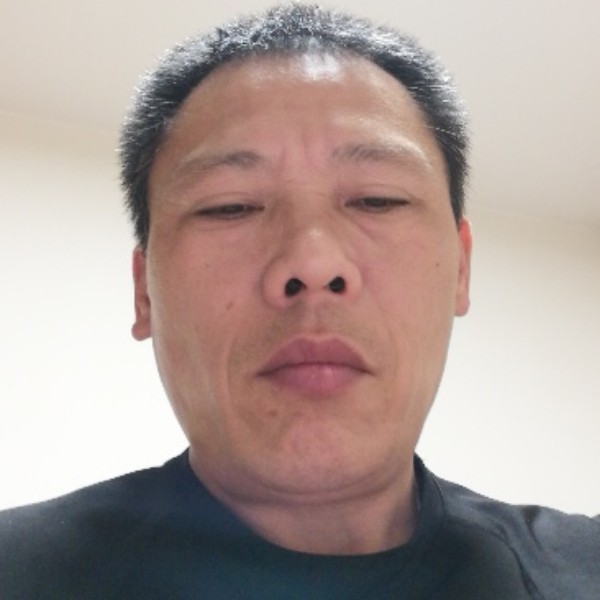 冰淇淋深拥爱撒娇的照片