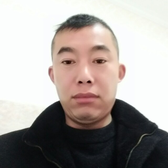 兼珀，范的照片