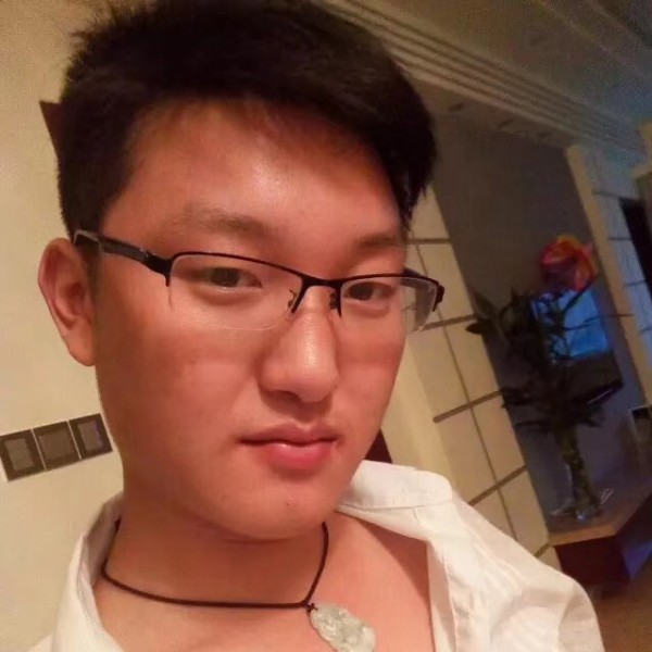 帅气的冲哥哥的照片