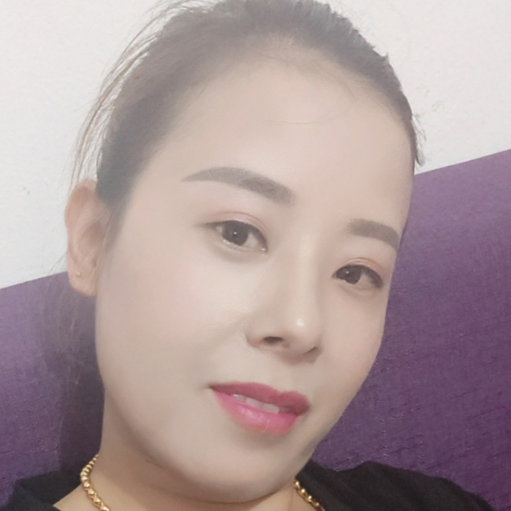 甜美扯香氛的照片