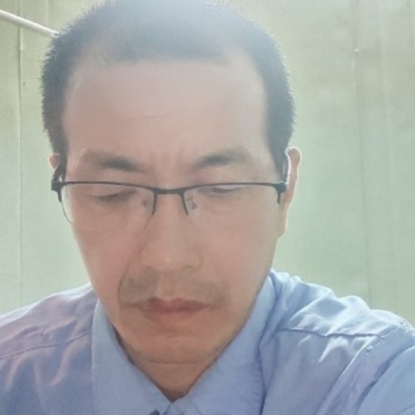 宙宇凡星的照片