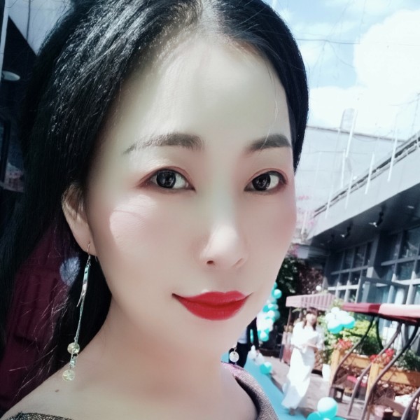 宁缺毋滥的小女人的照片