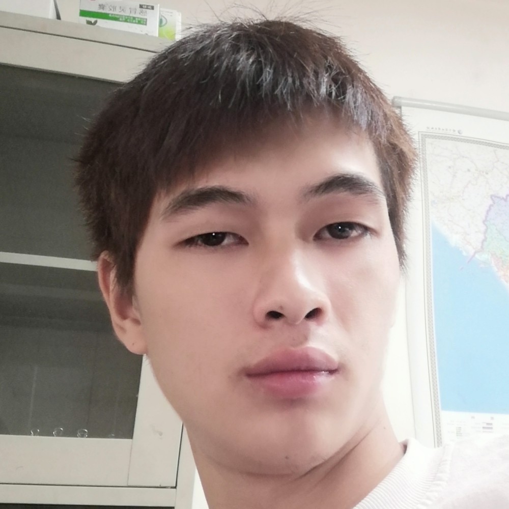 跳跃给大船的照片