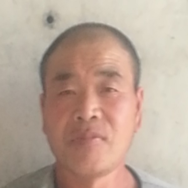忧郁闻身影的照片