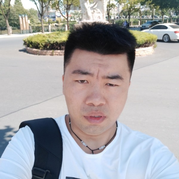 平淡蹁跹煎蛋的照片