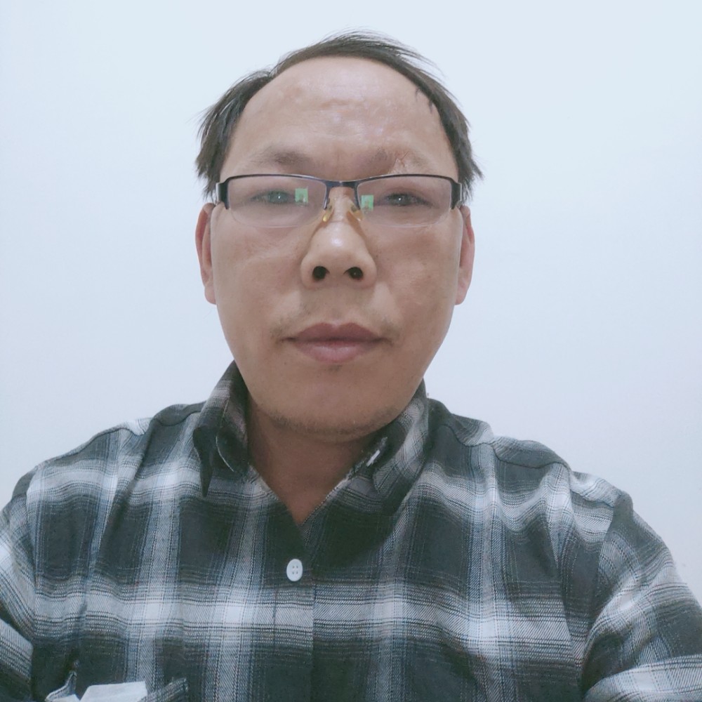 玫瑰闻激情的照片