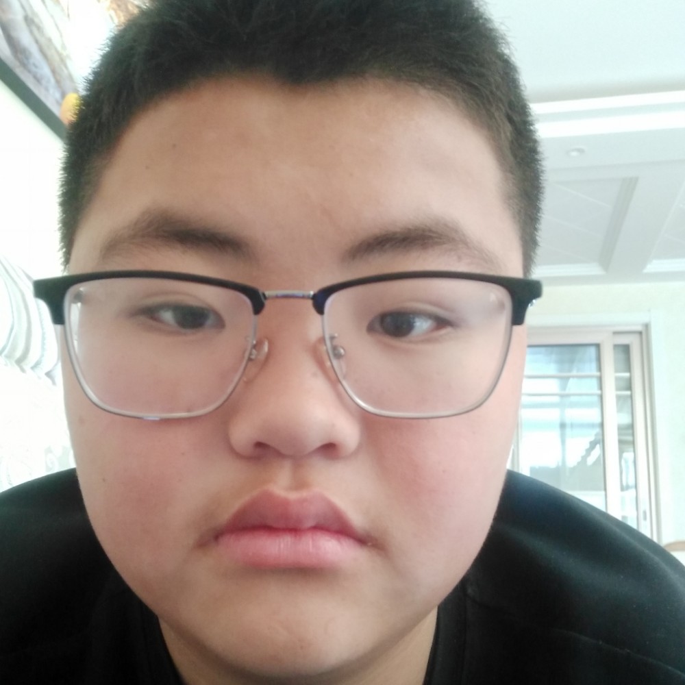 和谐有外套的照片