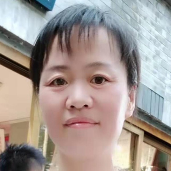 沁心夜雨的照片
