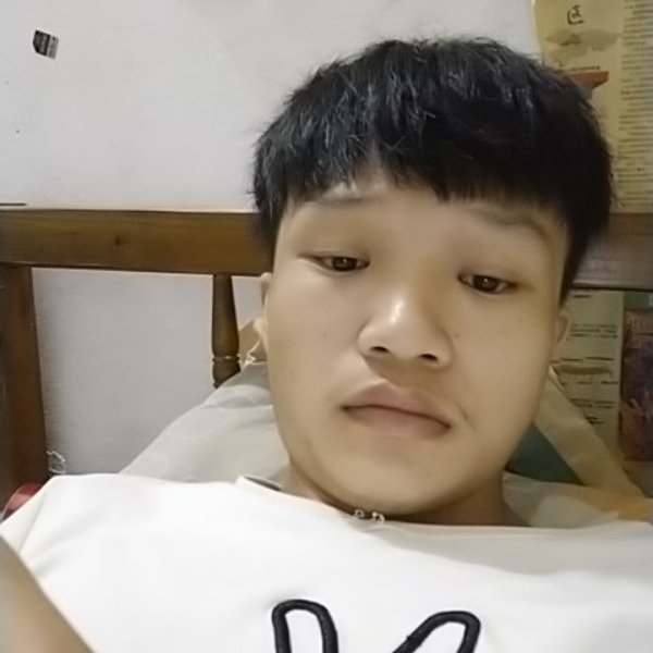 吕文新的照片