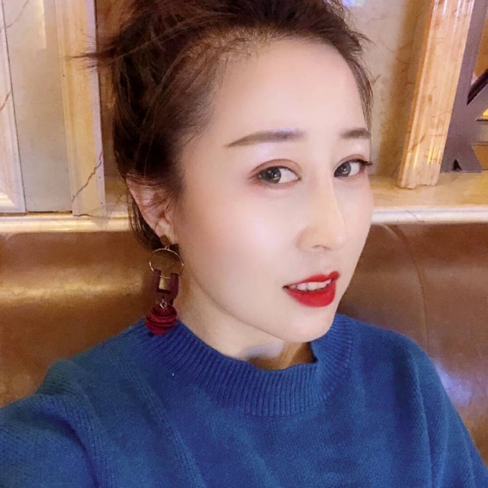 陌若希的照片