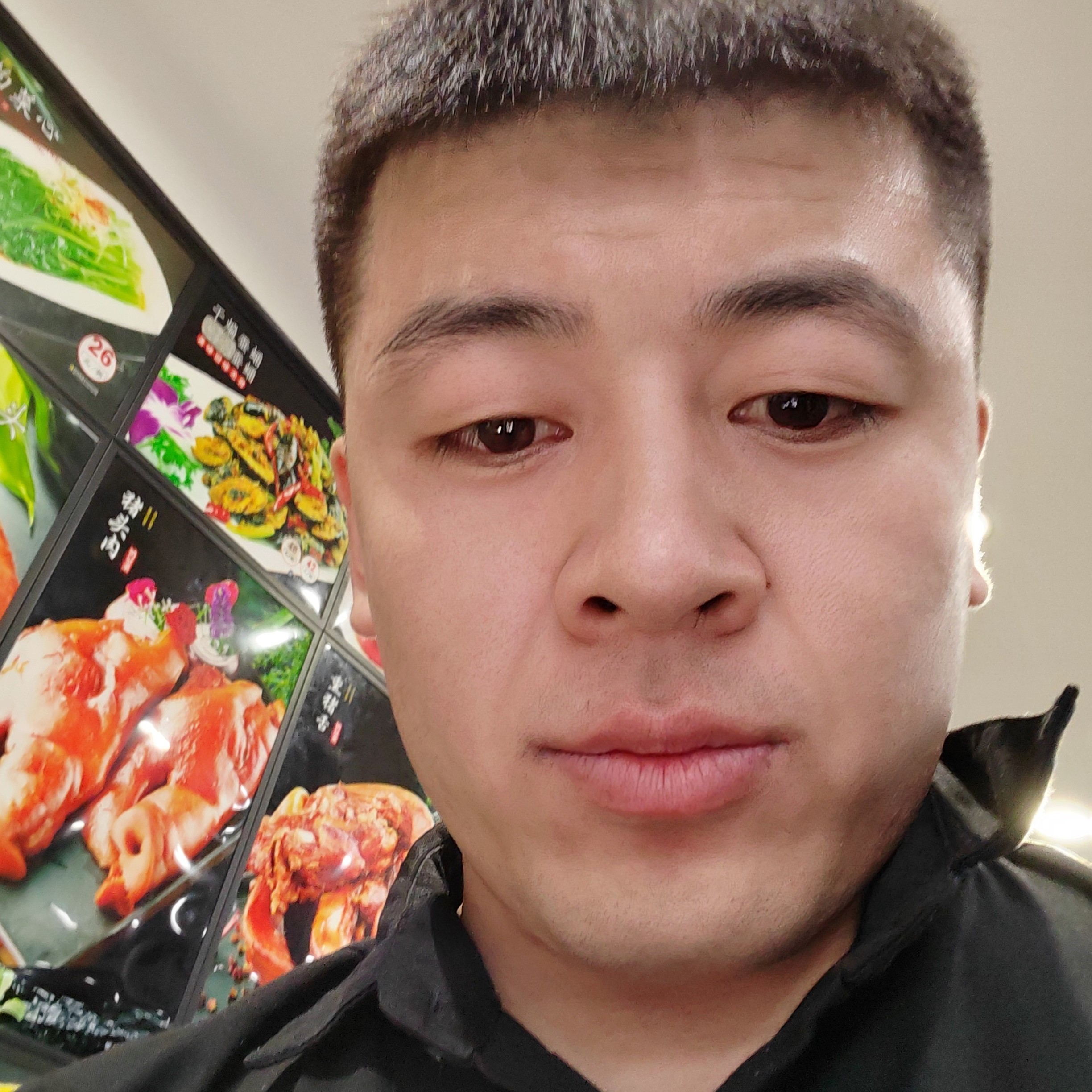 洁净与鱼的照片