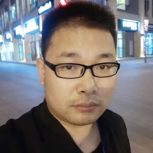 迷茫深拥心情的照片