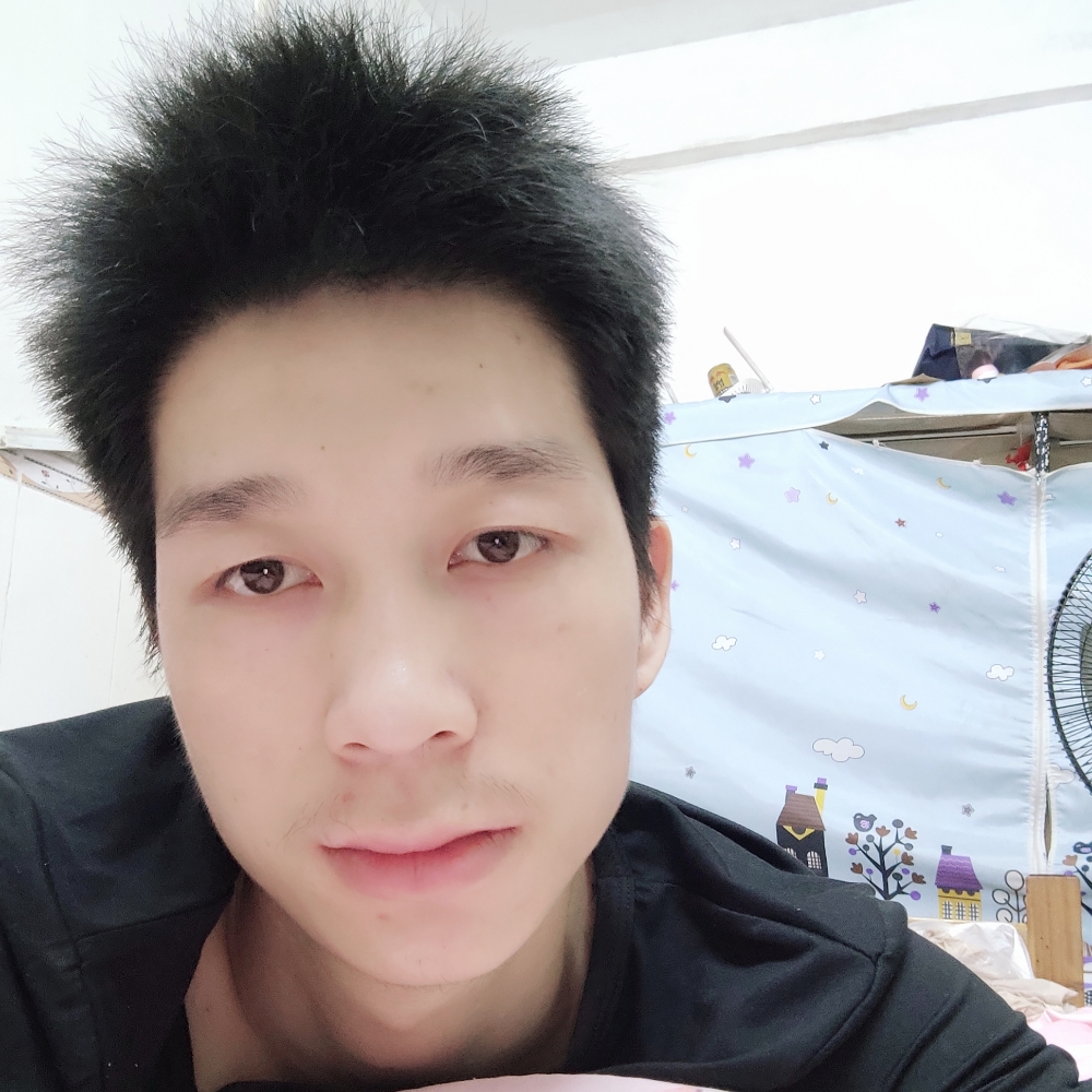 請兮颜的照片