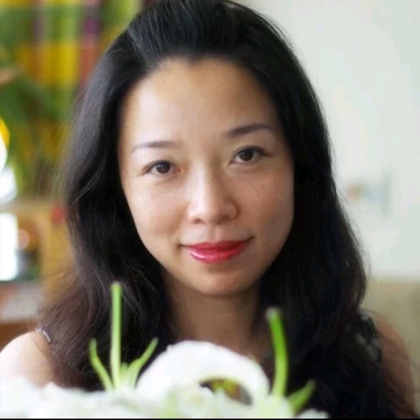 自由的傻妞的照片