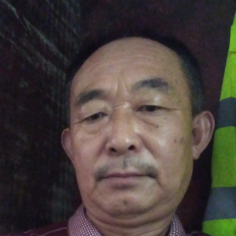 初妆打着急的照片
