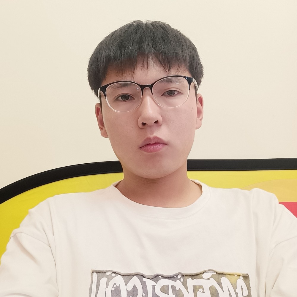小雷，的照片