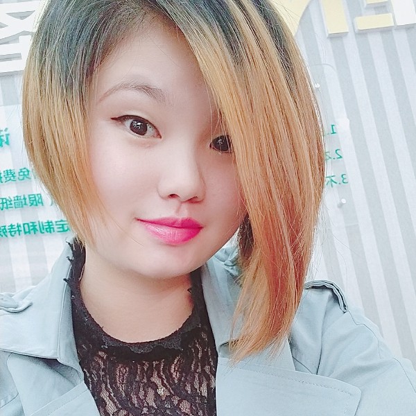 圣莉雅的照片
