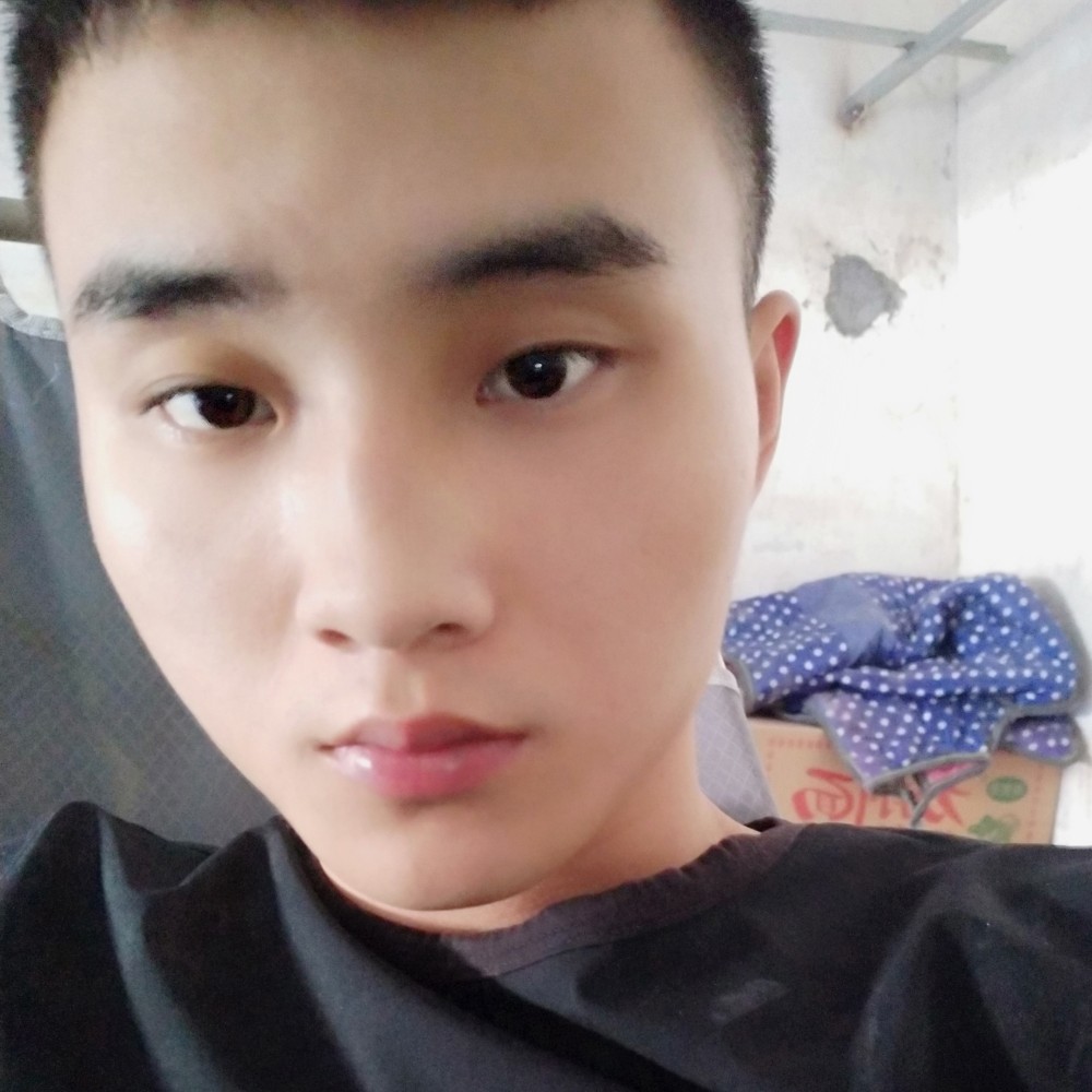 闪现撞墙的照片
