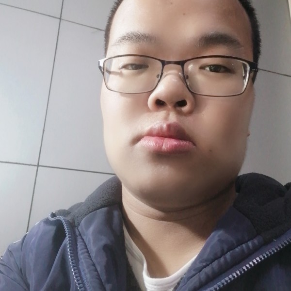 单身邂逅少女的照片