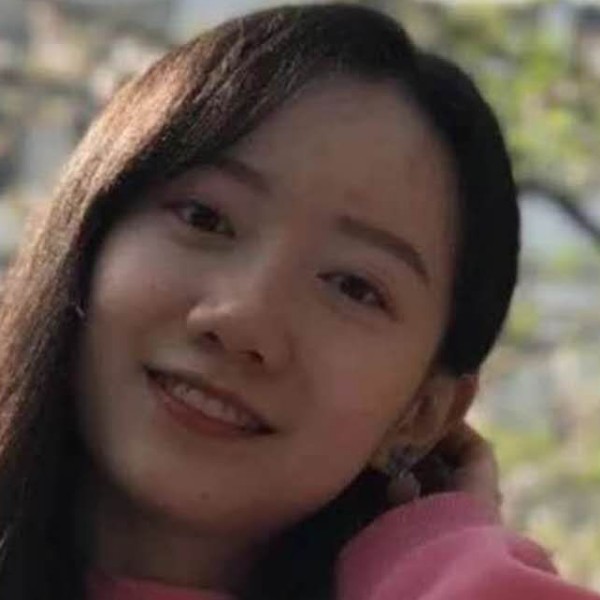 微笑御姐的照片