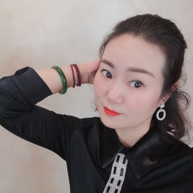苹果遇见梨的照片