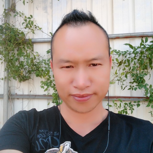 布依阿海的照片