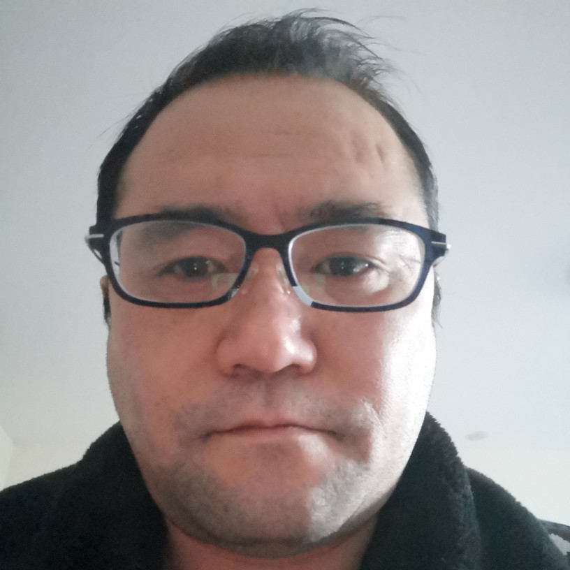 漠然蹙眉睫毛膏的照片
