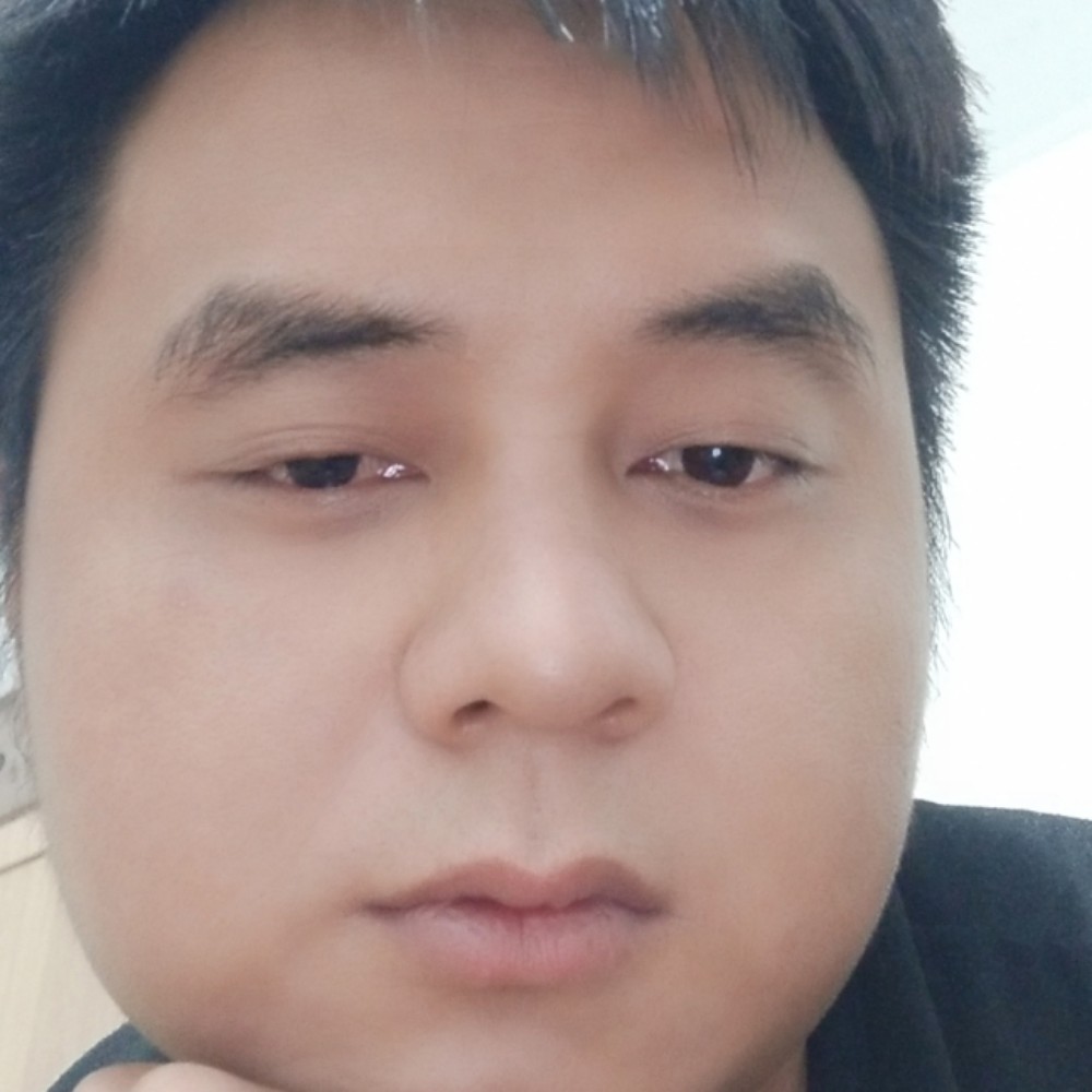 怕黑拿沧澜的照片