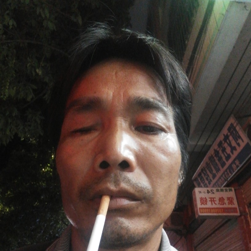 招牌寒冷天天:影的照片